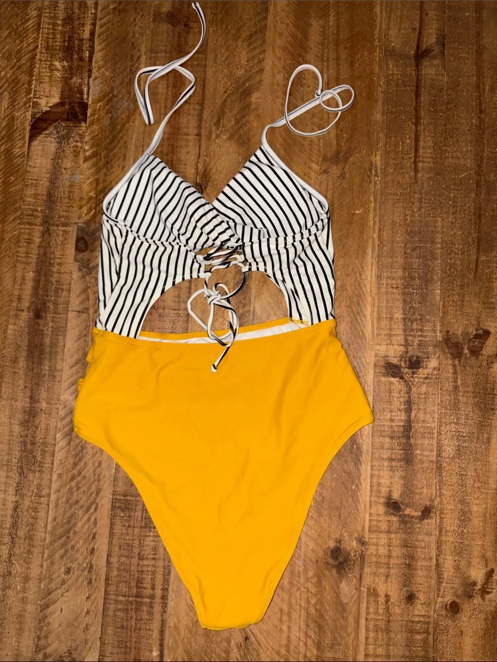 Cupshe Monokini Swimsuit
